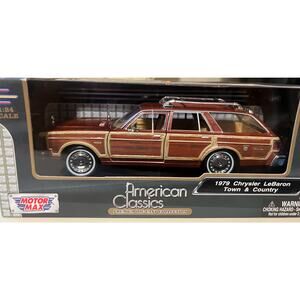 Motor Max 1979 Chrysler LeBaron Town & Country Brown 1:24 stationwagon car